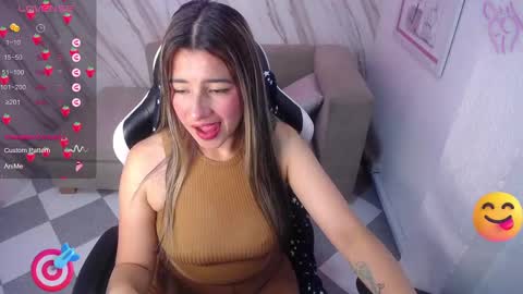 valerie_b online show from February 21, 6:07 am