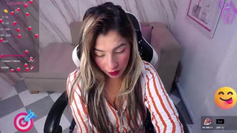 valerie_b online show from March 4, 3:11 am