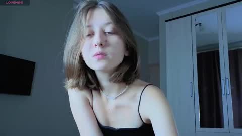 Kristi moony online show from October 4, 11:02 pm