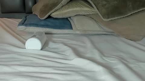 Valerie online show from March 6, 11:09 pm