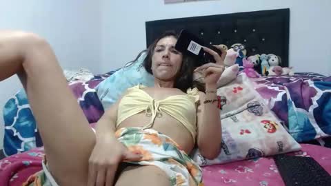 valerie_rousse online show from February 23, 4:07 am