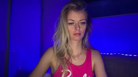 Valerie  online show from March 5, 5:44 pm