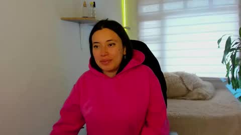 valery_bonnet1 online show from November 7, 8:33 pm