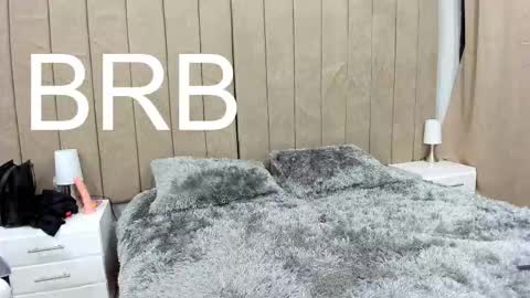 valery online show from February 14, 4:04 am