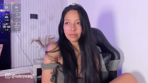Snapshot of valery_wang chatting on September 24, 12:12 pm Val online show from September 24, 12:12 pm