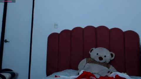 B V Naughty online show from January 14, 12:33 am