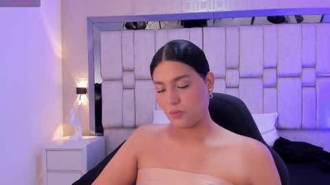 valerycooper23 online show from February 7, 10:13 pm