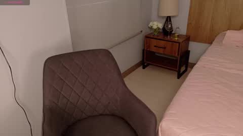 Snapshot of valeryrouge_ chatting on September 29, 8:08 pm Valery online show from September 29, 8:08 pm