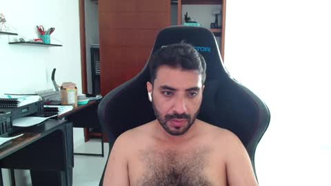 Roberto Carlos online show from March 21, 9:19 pm