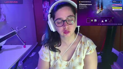 Im Violet online show from February 28, 11:23 pm