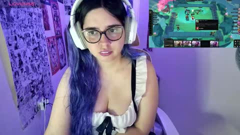 Im Violet online show from November 15, 11:28 pm