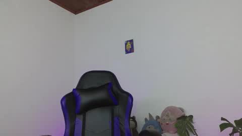 Vamp Noah and Dan online show from February 22, 1:31 am