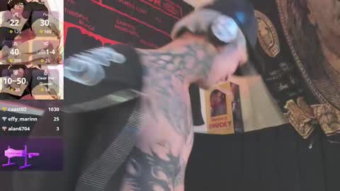 david guzman i model independenthelp me with a thumbs up online show from September 10, 2:12 am