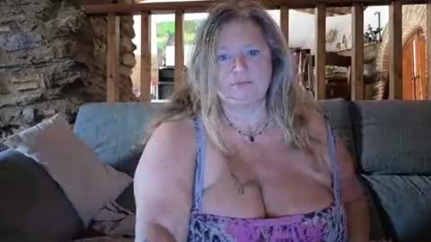 vampwoman online show from September 23, 12:54 pm