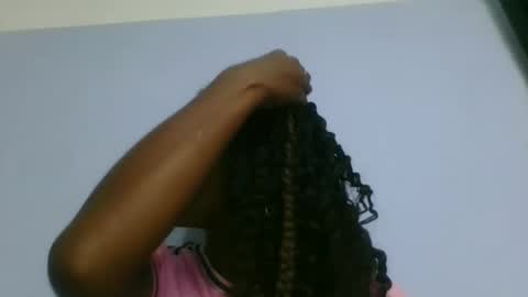 vanafiry online show from April 12, 7:45 am