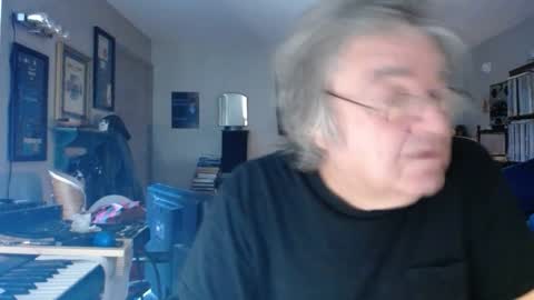 Paco online show from October 21, 12:10 pm
