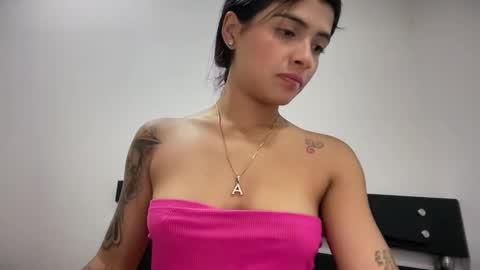 vanessa online show from January 15, 12:41 am