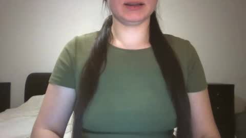 VanesaJewel online show from February 23, 5:50 pm