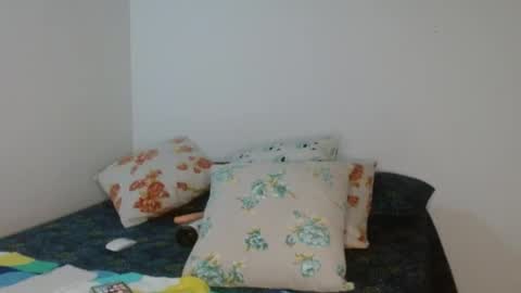 Snapshot of vanessa_aniston83 chatting on September 29, 11:42 am vanessa online show from September 29, 11:42 am