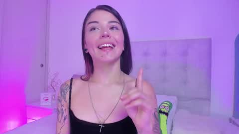 Vane  online show from February 28, 9:52 pm