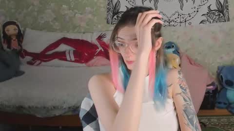 Adelina online show from October 20, 1:27 pm