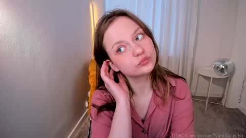 vanilla_echo_ online show from March 26, 1:05 pm