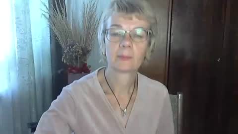 Snapshot of vanillaxcreamy chatting on October 13, 11:45 am Vanillaxcreamy online show from October 13, 11:45 am