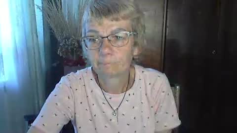 Snapshot of vanillaxcreamy chatting on October 12, 11:14 am Vanillaxcreamy online show from October 12, 11:14 am