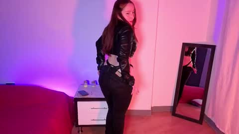 Snapshot of vanlet chatting on October 2, 11:58 pm Elizabeth online show from October 2, 11:58 pm
