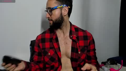 Van online show from February 27, 7:47 pm