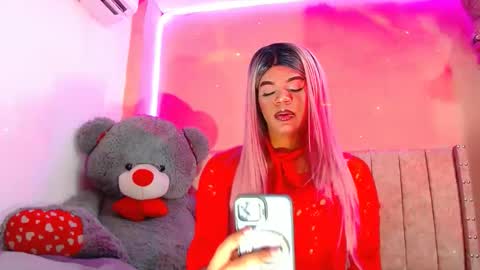 vannesa01 online show from March 11, 7:14 pm