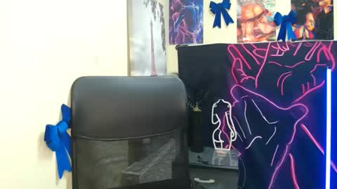 Vanessa online show from April 10, 4:55 pm