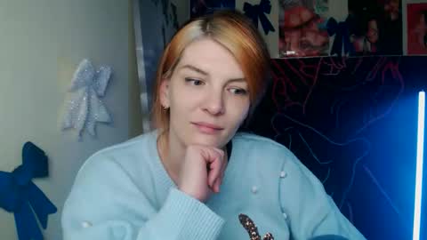 Vanessa online show from February 26, 6:00 pm