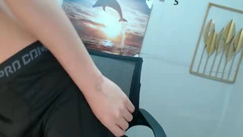 vanxxx2005 online show from December 11, 7:14 pm