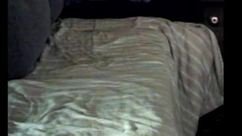 varmland1988 online show from April 10, 4:55 pm