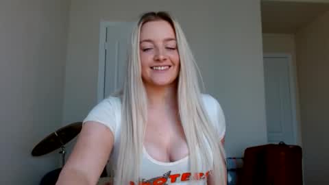 varsityviolet online show from January 18, 5:11 pm