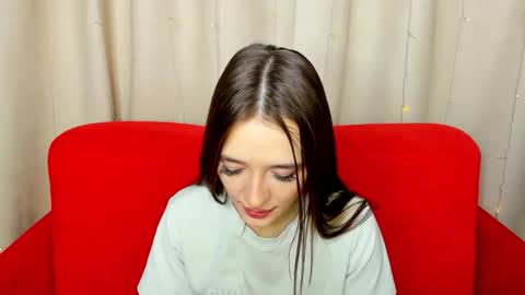 Snapshot of vasilisalove chatting on October 18, 8:40 am VasilisaLove online show from October 18, 8:40 am