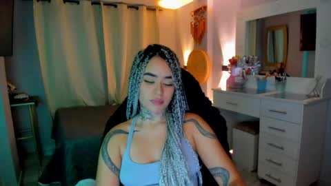 Vayolett Bass online show from April 28, 5:34 am