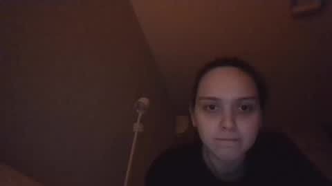 Mary online show from April 9, 6:24 pm