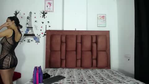 Snapshot of vbleerper chatting on October 19, 12:21 pm Bleer online show from October 19, 12:21 pm