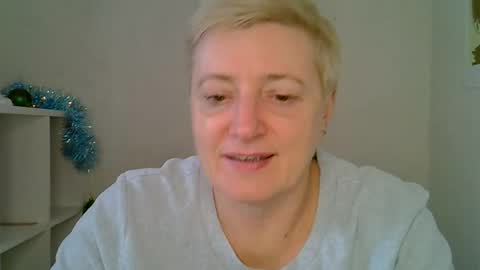 vea_motty online show from January 6, 8:29 am