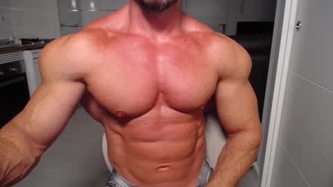 Toni Martins online show from November 21, 10:30 pm