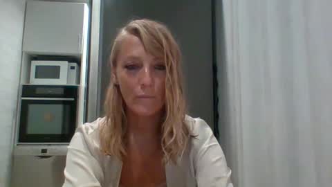 Snapshot of veessa chatting on September 27, 6:16 pm Veessa online show from September 27, 6:16 pm