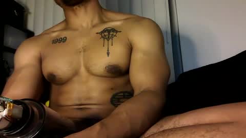 Snapshot of vegasluv702 chatting on September 26, 7:38 am Vegas Love online show from September 26, 7:38 am