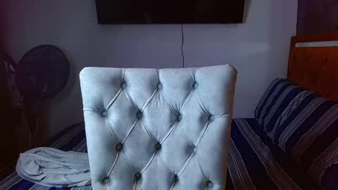 velk_hot1 online show from April 14, 12:19 pm