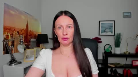 Jasmine online show from September 12, 6:04 am