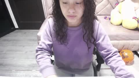 velvet_moon_v online show from October 22, 1:13 pm