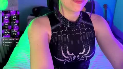 Violet online show from March 12, 9:24 pm