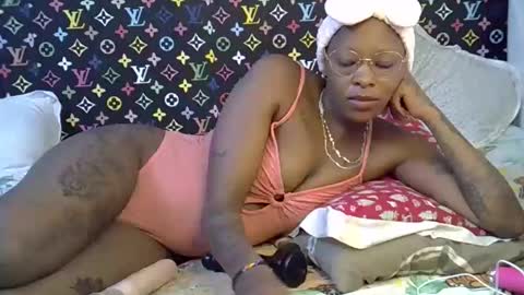 velvet online show from October 22, 4:26 am