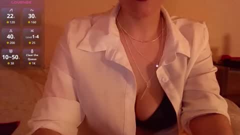 VelvetXmona online show from March 6, 10:53 pm